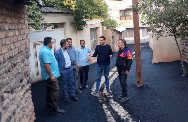 بازدید از روند اجرای عملیات روکش آسفالت در محلههای حسنجون و سیدآباد