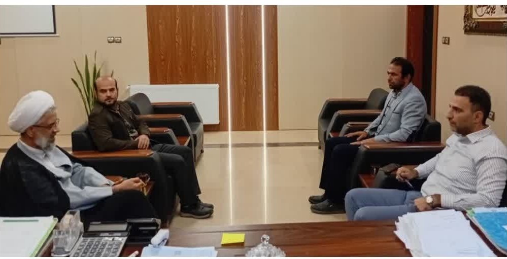 دیدار امام جمعه شهرستان طالقان با شهردار