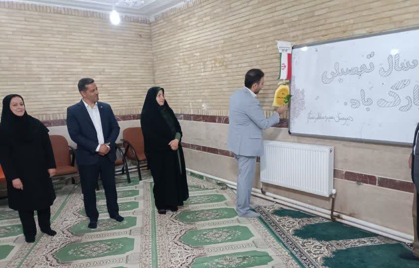 همزمان با آغاز سال تحصیلی جدید در سراسر کشور، زنگ مدارس در شهرستان طالقان نیز نواخته شد