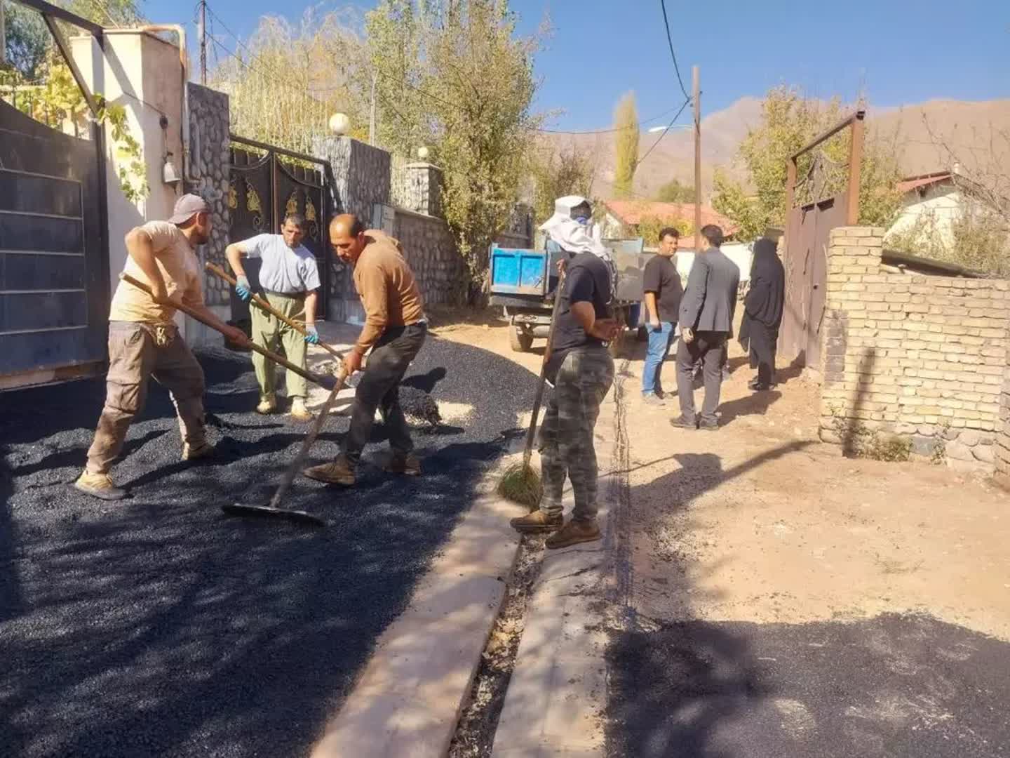 بازدید شهردار و نایب‌ رئیس شورای اسلامی شهر طالقان از پروژه‌های عمرانی و وضعیت معابر شهری