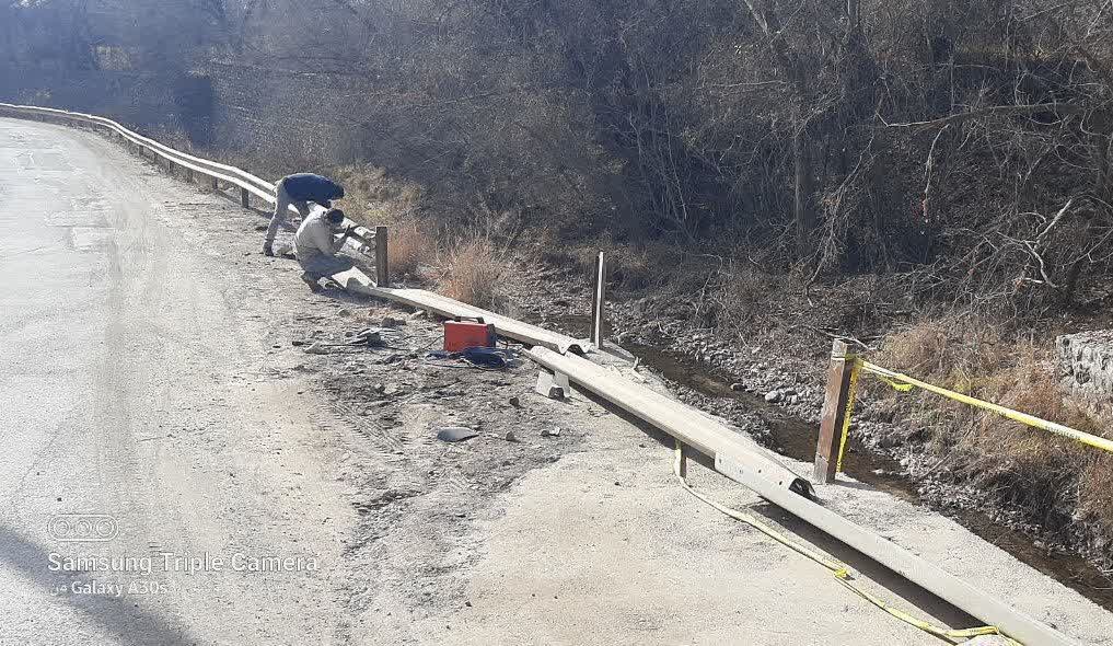 ترمیم و بازسازی گاردریلهای خیابان اصلی محله کولج بالا