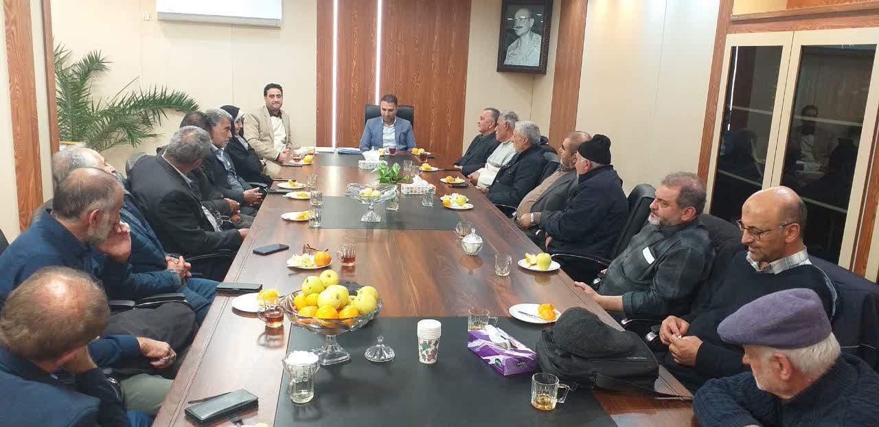 دیدار صمیمی اعضای هیأت رزمندگان شهرستان طالقان با شهردار و اعضای شورای اسلامی شهر