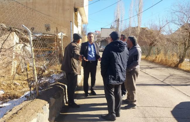 بازدید شهردار طالقان از املاک واقع در محدوده بلوار امام خمینی(ره) با حضور مالکان