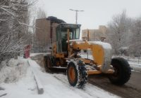 عملیات برف روبی و نمک پاشی معابر اصلی شهر و محله های شهر طالقان