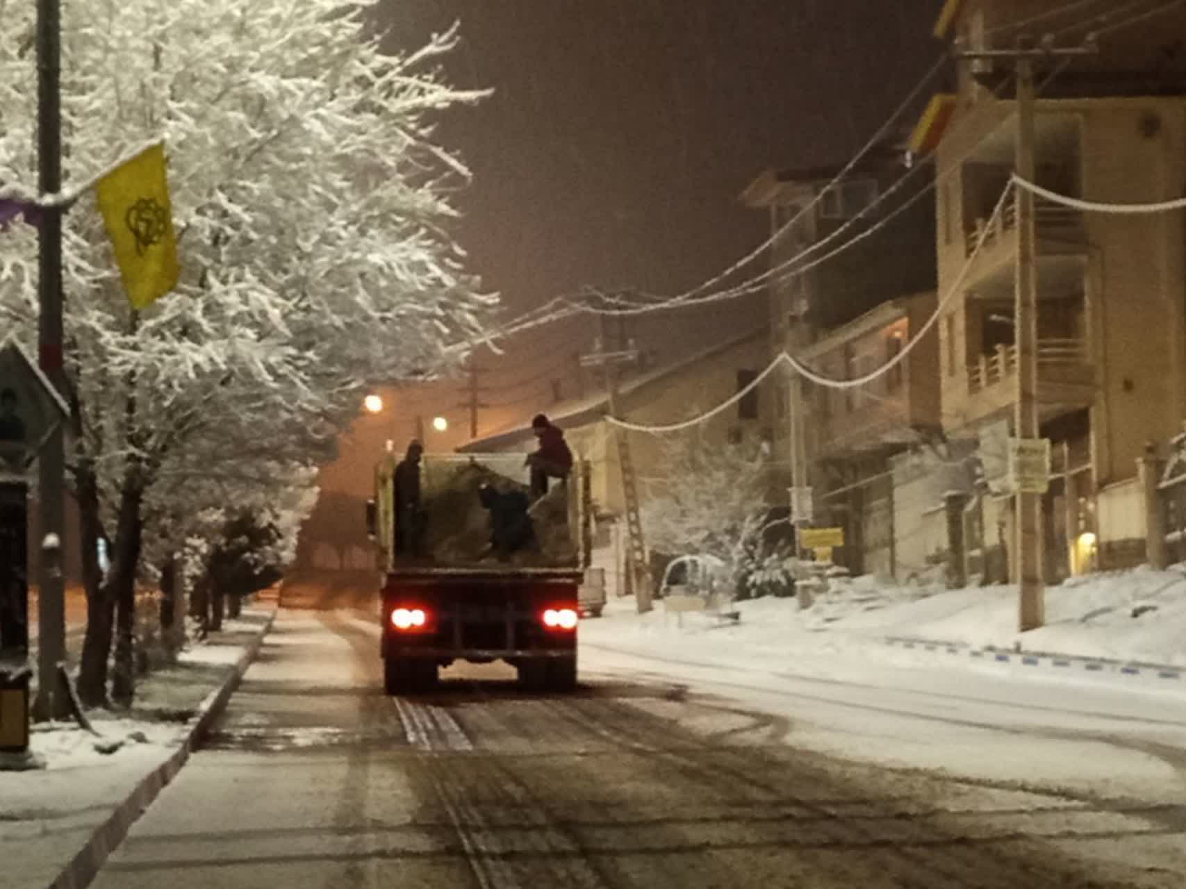 عملیات  نمک پاشی  معابر  اصلی شهر و محله های شهر طالقان