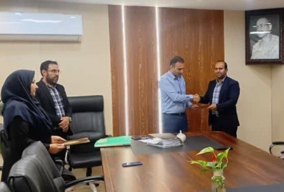 دیدار جناب آقای محبی مدیریت محترم آموزش و پرورش شهرستان طالقان با مهندس صادقیان شهردار طالقان