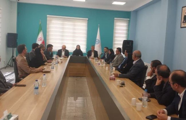 آیین افتتاحیه نخستین کتابخانه عمومی شهرستان طالقان در هفته دولت برگزار شد