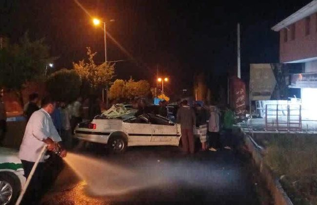 واژگونی یک دستگاه خودرو  طی شب گذشته در محدوده بلوار امام خمینی طالقان